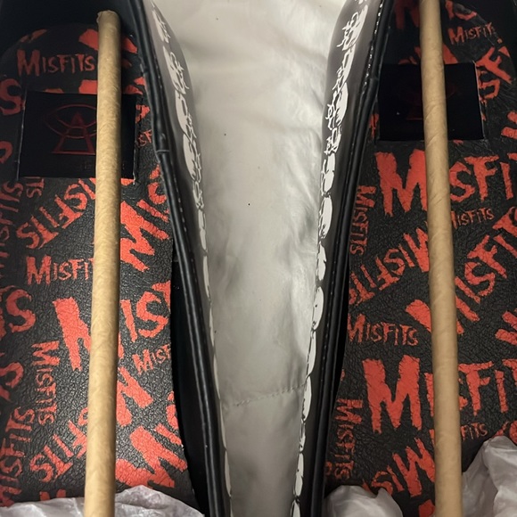 Strange cvlt misfits line women’s size 11 Lydia Flats - Picture 10 of 10